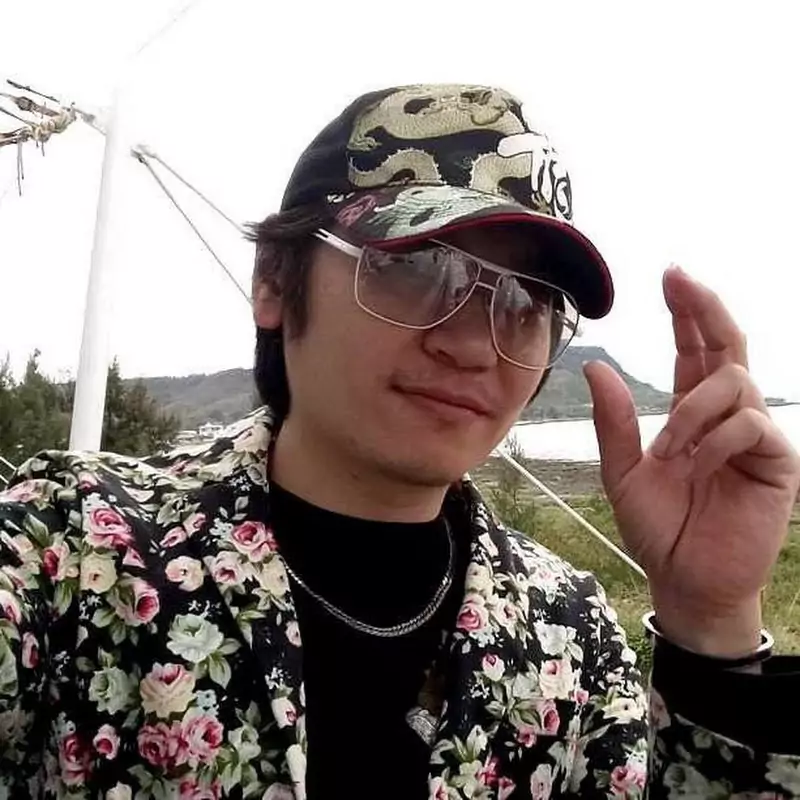 白同學生活日常