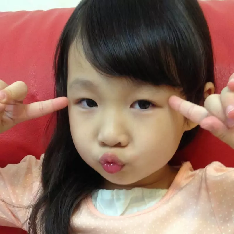 葛璦•可愛 Elsa Ge