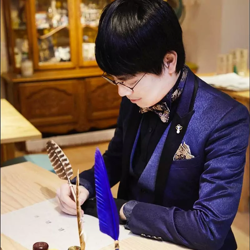 鋼筆美學大師韓玉青