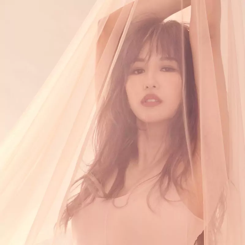 Kelly 潘嘉麗 Official