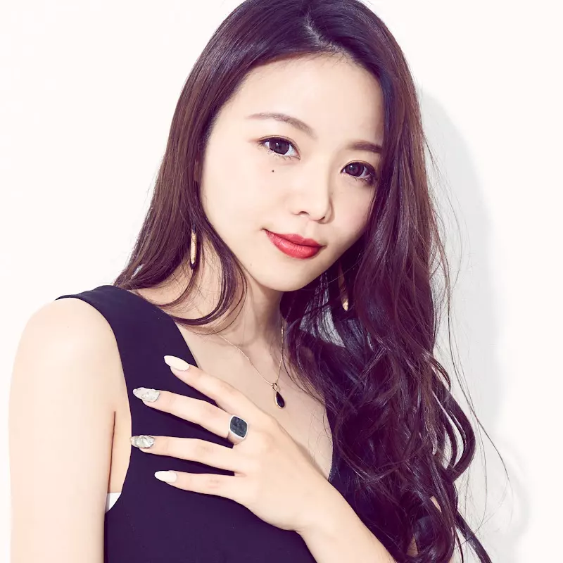 橋本実花のセルフネイルレッスン