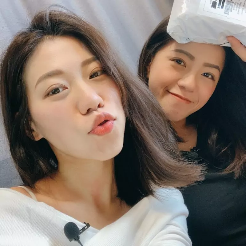 AM : PM 早晚幹什麼