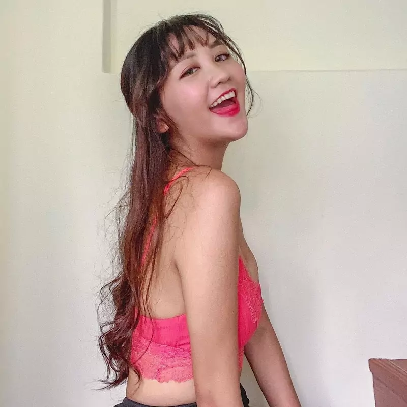 貪吃少女呷八霸