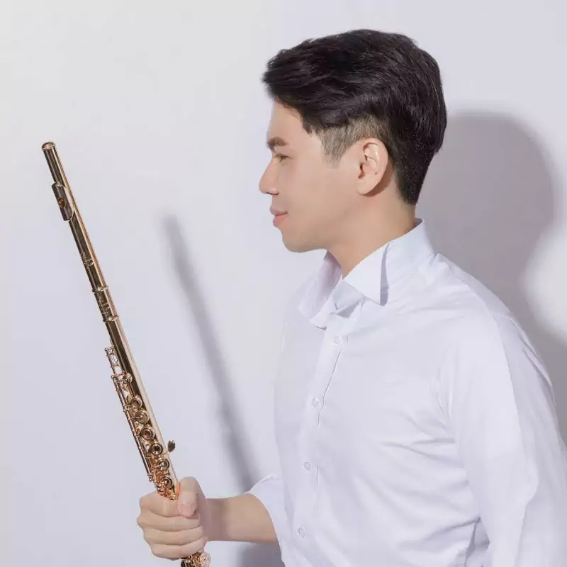 York Lu, flutist 呂承祐