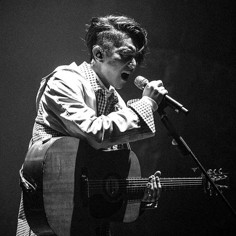 周國賢 /endy chow jaugwokyin