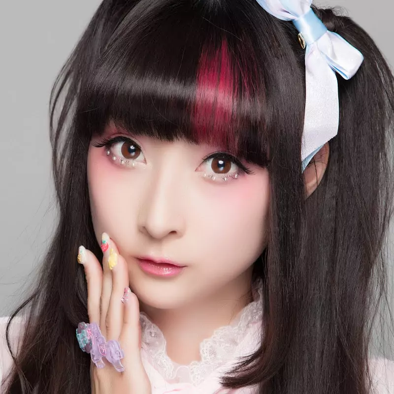 RinRin Doll Life in Japan