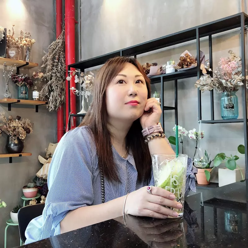 Ahlam’s Hong[[雅淋去邊度]]